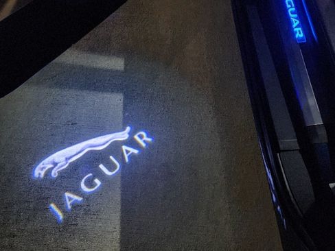 Used 2014 Jaguar F-TYPE S image 24