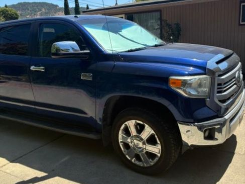 Used 2014 Toyota Tundra 1794 Edition AWD/4WD image 2
