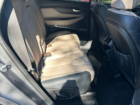 Used 2019 Hyundai Santa Fe Limited image 14