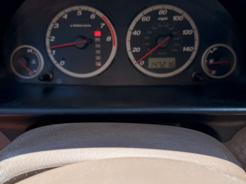 Used 2004 Honda CR-V EX image 9