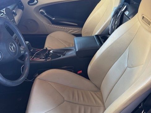 Used 2006 Mercedes-Benz SLK 350 image 4