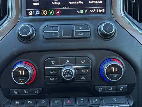 Used 2019 Chevrolet Silverado 1500 High Country w/ Technology Package image 14