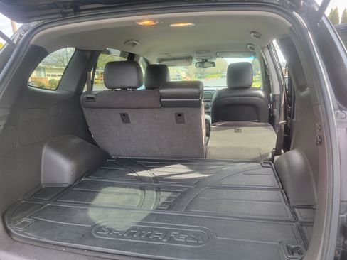 Used 2011 Hyundai Santa Fe SE image 11