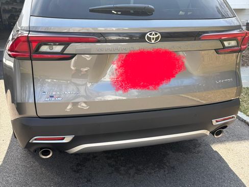 Used 2026 Toyota Grand Highlander MAX Limited Sport Utility 4D image 2