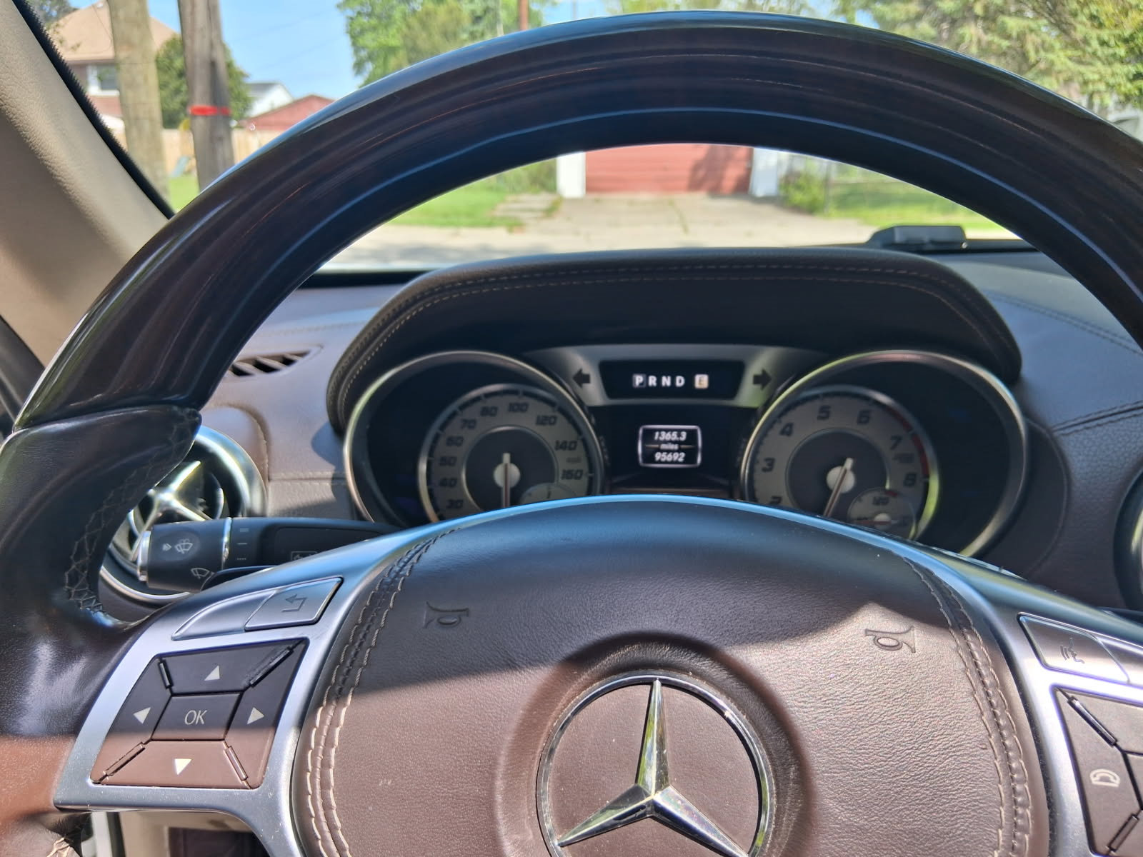 Used 2013 Mercedes-Benz SL 550 image 10