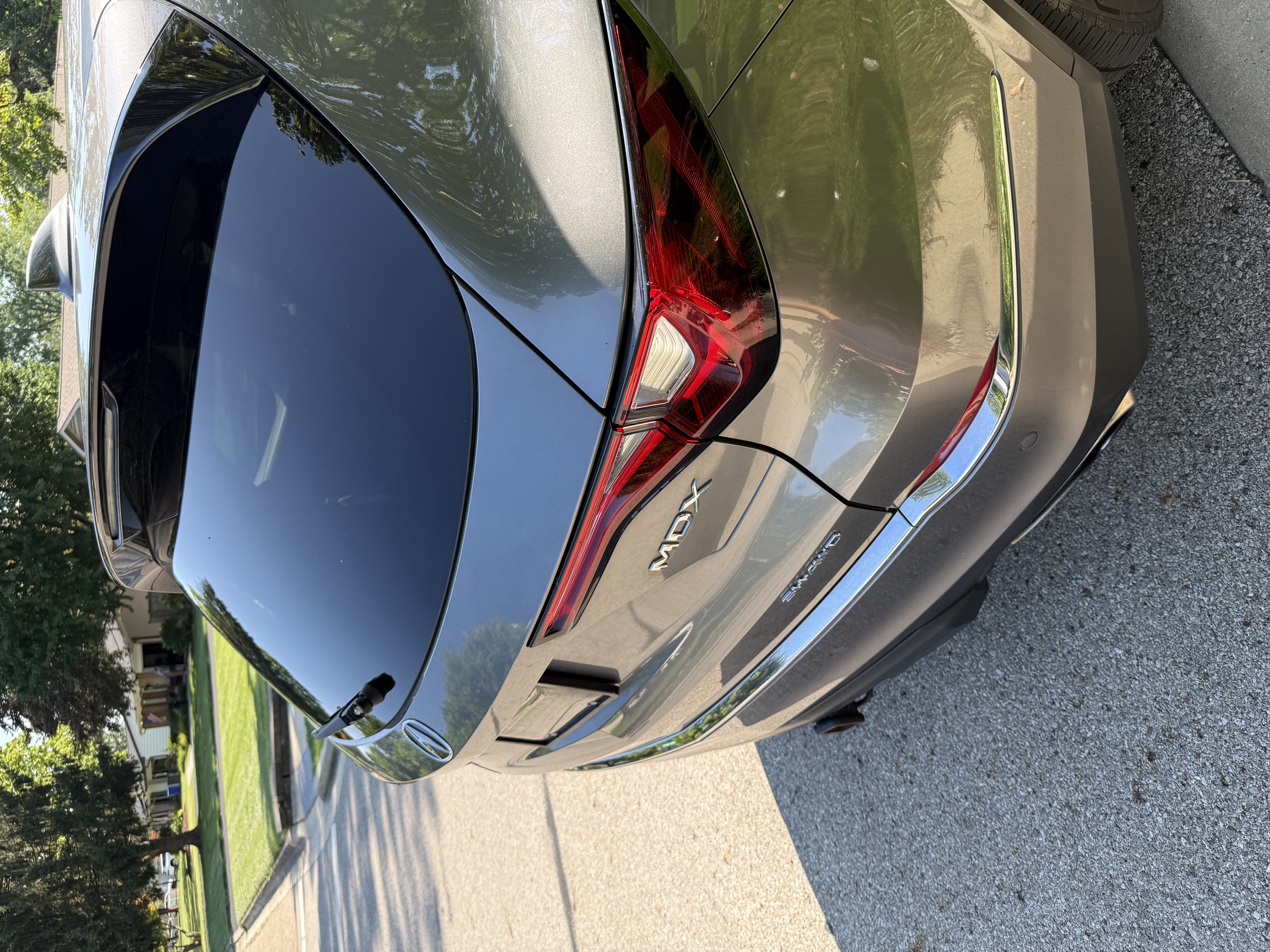 Used 2023 Acura MDX SH-AWD w/ Technology Package image 6