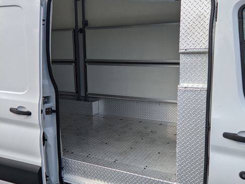 Used 2017 Ford Transit 350 148 High Roof Extended image 10