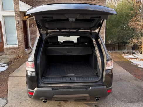 Used 2016 Land Rover Range Rover Sport Supercharged image 9