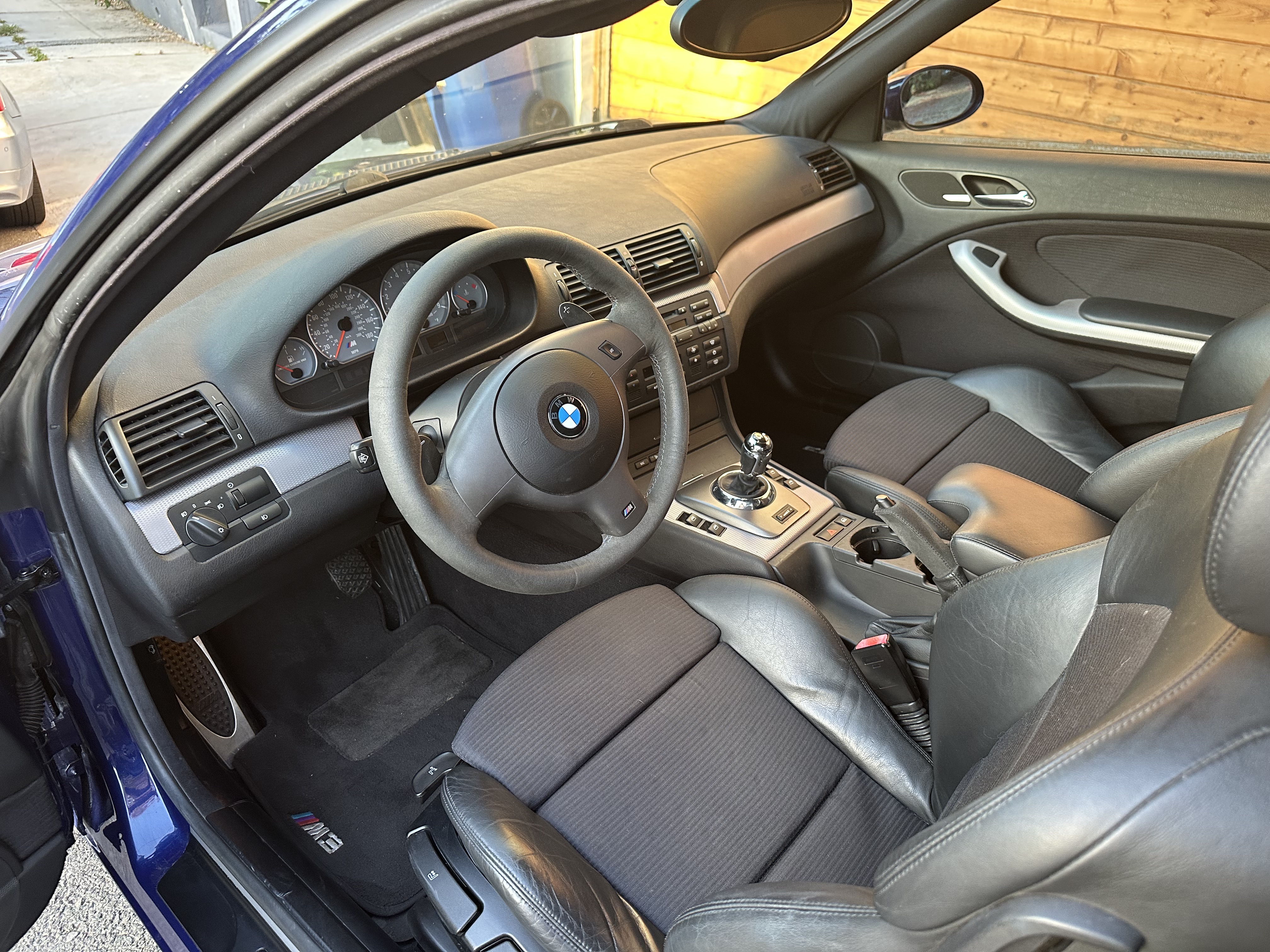 Used 2005 BMW M3 Coupe RWD image 8