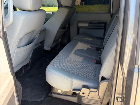 Used 2013 Ford F250 XLT AWD/4WD image 5