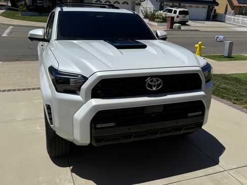 Used 2025 Toyota 4Runner TRD Sport Premium AWD/4WD image 5
