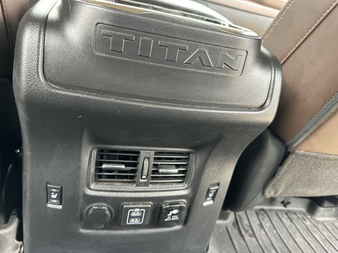 Used 2019 Nissan Titan Platinum Reserve w/ Platinum Utility Package image 23