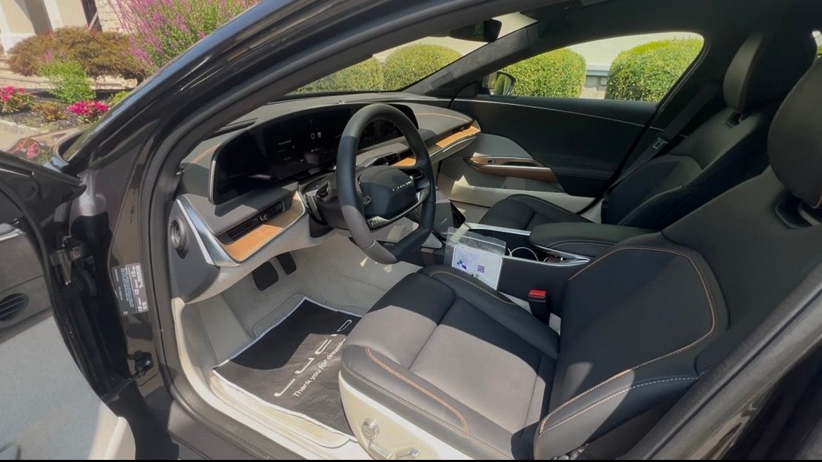 Used 2026 Lucid Air Touring AWD/4WD image 5