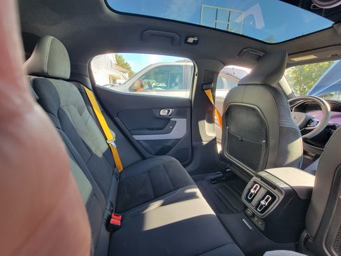 Used 2023 Polestar Polestar 2 image 16