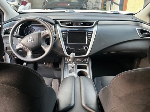 Used 2021 Nissan Murano S image 12