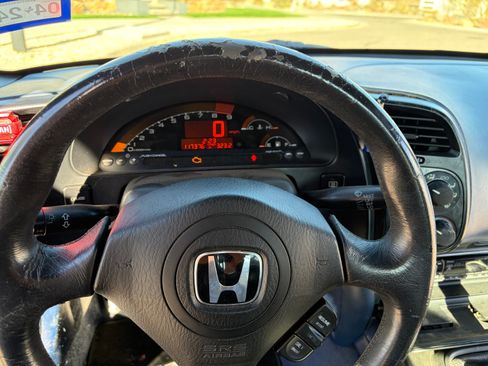 Used 2005 Honda S2000 image 5