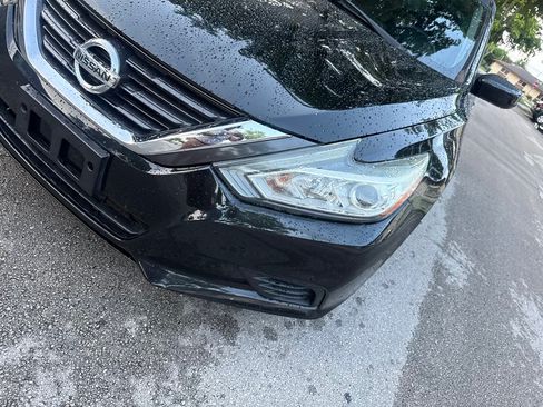 Used 2016 Nissan Altima 2.5 S w/ Power Driver Seat Package FWD image 6