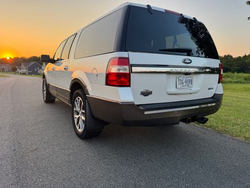 Used 2015 Ford Expedition EL King Ranch AWD/4WD image 12