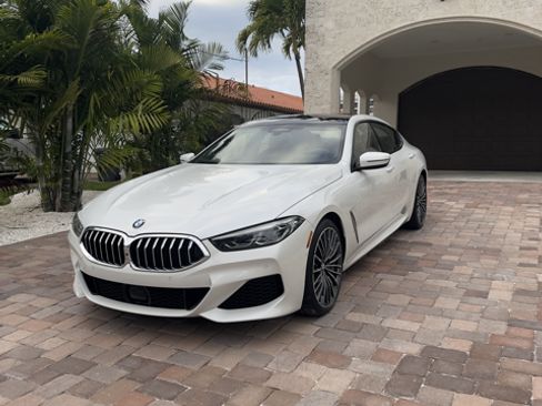 Used 2020 BMW 840i Gran Coupe w/ M Sport Package image 4