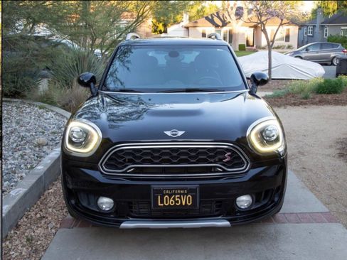 Used 2017 MINI Cooper Countryman S image 4