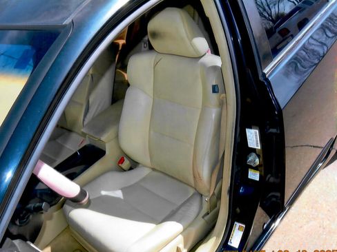 Used 2010 Acura TSX Sedan image 17