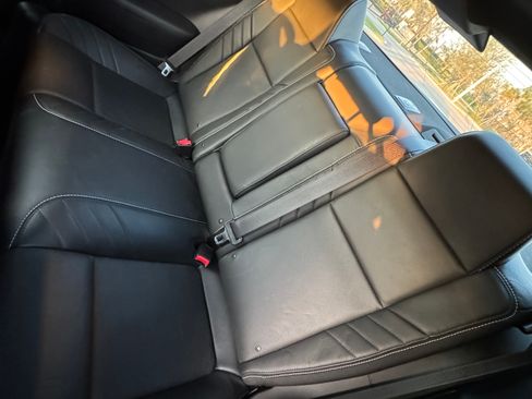 Used 2016 Dodge Challenger SRT Hellcat image 20