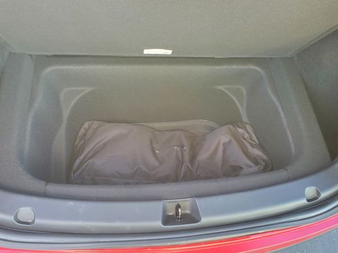 Used 2020 Tesla Model Y Performance image 15