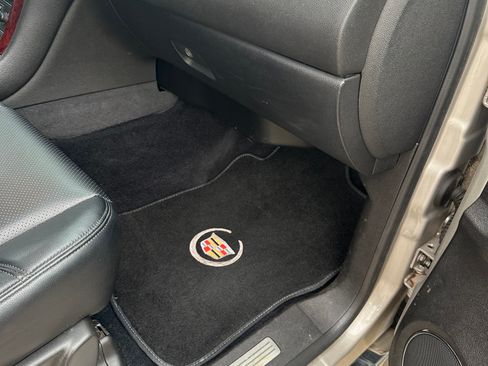 Used 2007 Cadillac Escalade EXT w/ Information Package image 15