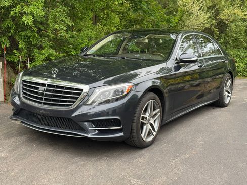 Used 2017 Mercedes-Benz S 550 4MATIC Sedan image 1