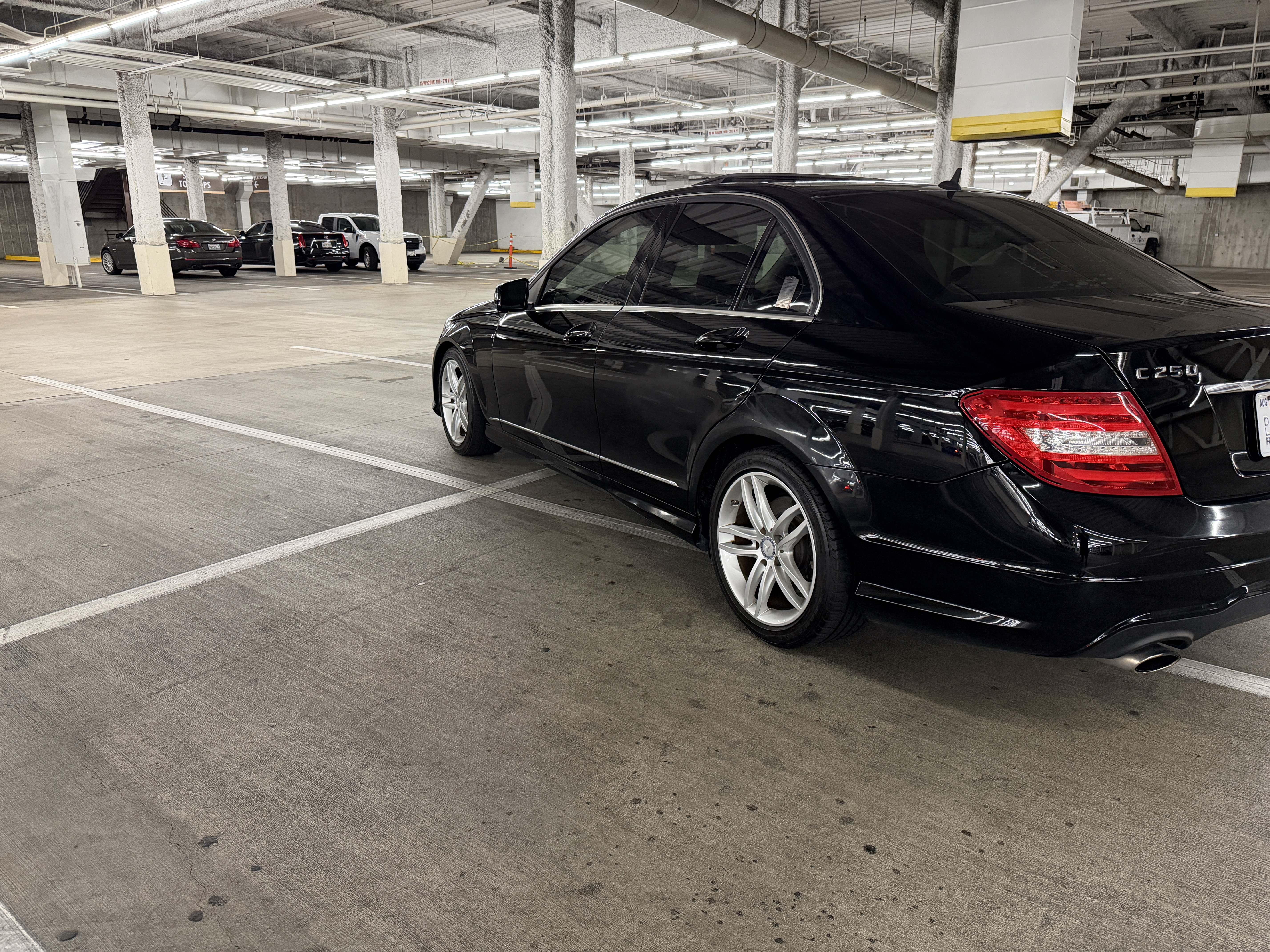 Used 2014 Mercedes-Benz C 250 Sedan image 5