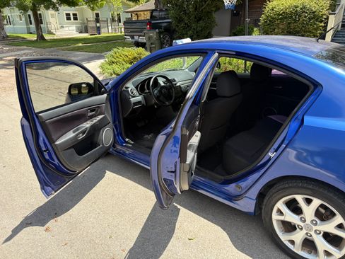 Used 2007 MAZDA MAZDA3 s Touring FWD image 14