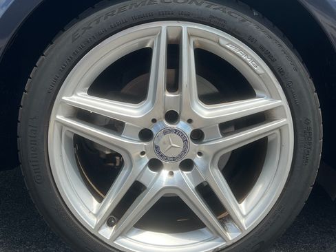 Used 2014 Mercedes-Benz E 350 Sedan image 25