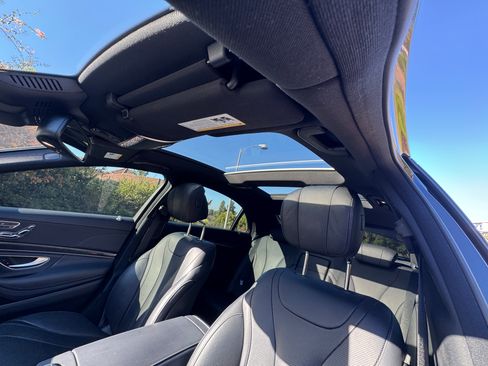 Used 2017 Mercedes-Benz S 550 S 550 Sedan 4D image 19