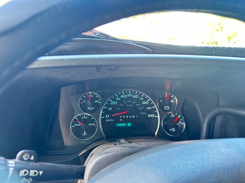 Used 2012 GMC Savana 2500 image 4