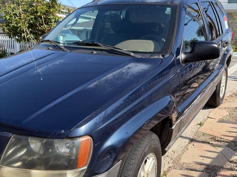 Used 2004 Jeep Grand Cherokee Laredo w/ Convenience Group RWD image 2