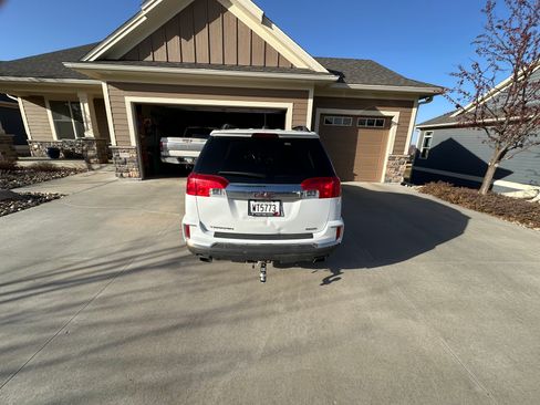 Used 2016 GMC Terrain SLE w/ Convenience Package image 4