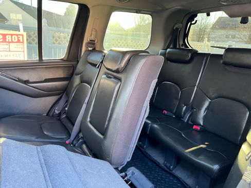 Used 2006 Nissan Pathfinder SE w/ (G01) SE Comfort Pkg image 9