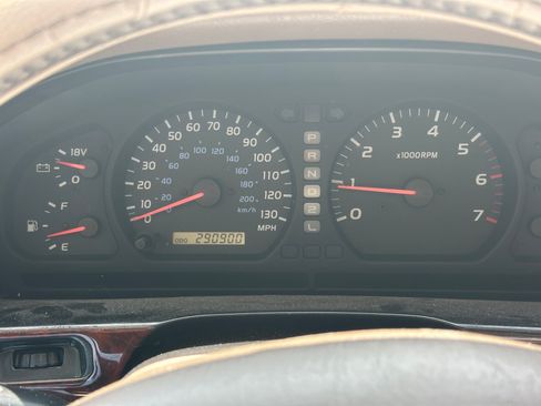 Used 1999 Toyota Land Cruiser AWD/4WD image 6