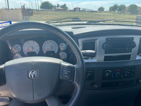 Used 2007 Dodge Ram 3500 Truck SLT w/ Quad Cab Big Horn Value Group AWD/4WD image 11
