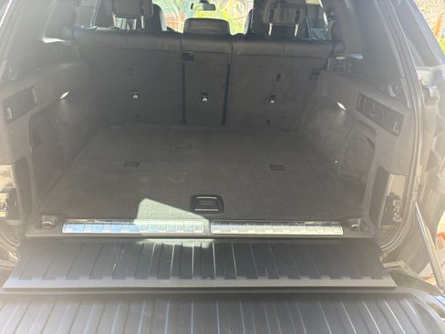 Used 2023 BMW X5 xDrive45e w/ Climate Comfort Package image 19