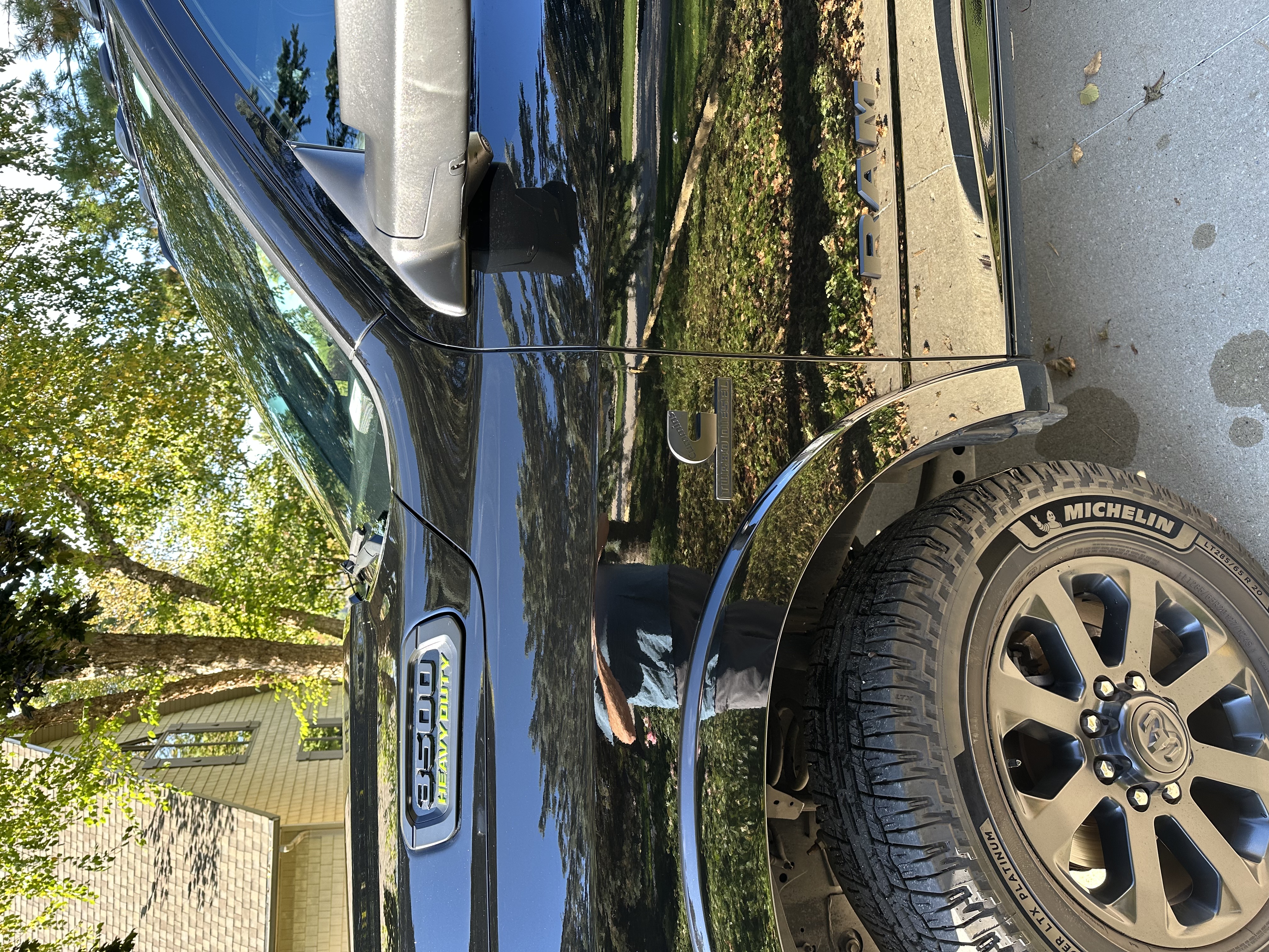 Used 2021 RAM 3500 Laramie w/ Night Edition AWD/4WD image 2