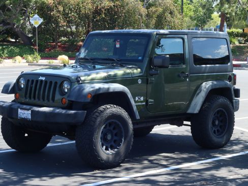 Used 2009 Jeep Wrangler X w/ Mopar Chrome Edition Group image 5