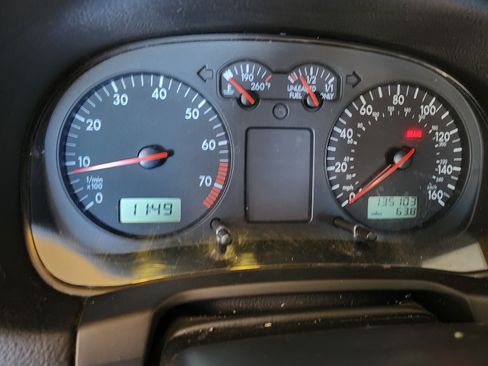 Used 2001 Volkswagen Jetta Wolfsburg Edition FWD image 6