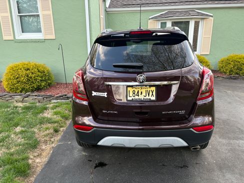 Used 2018 Buick Encore Sport Touring w/ Safety Package AWD/4WD image 4