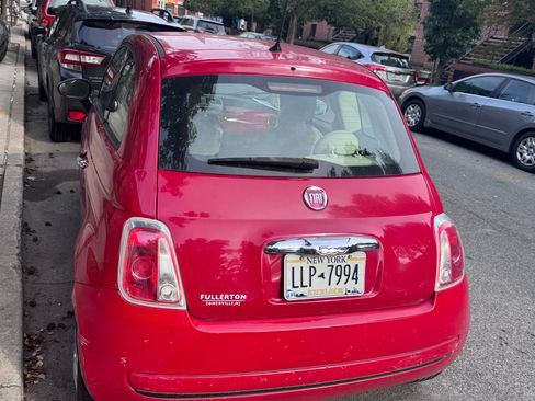 Used 2015 FIAT 500 Pop FWD image 5
