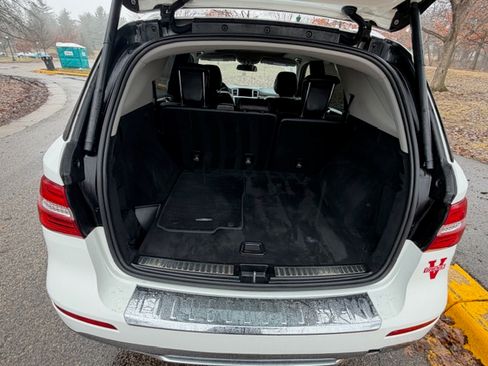 Used 2015 Mercedes-Benz ML 350 ML 350 4MATIC Sport Utility 4D image 8