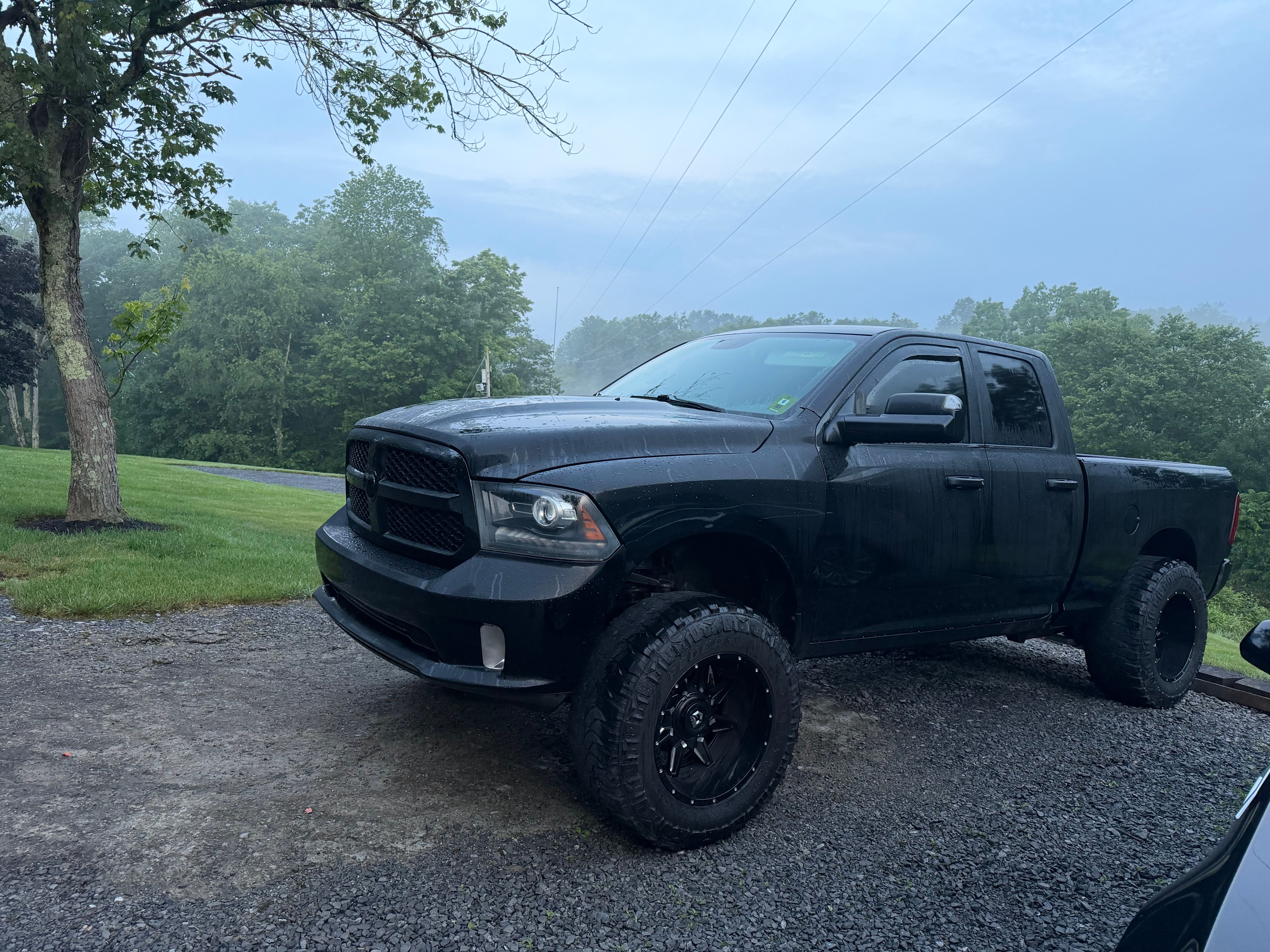 Used 2014 RAM 1500 Express w/ Black Ram 1500 Express Group AWD/4WD image 5