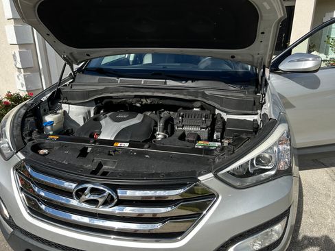 Used 2014 Hyundai Santa Fe Sport 2.0T w/ Technology Package 05 image 18