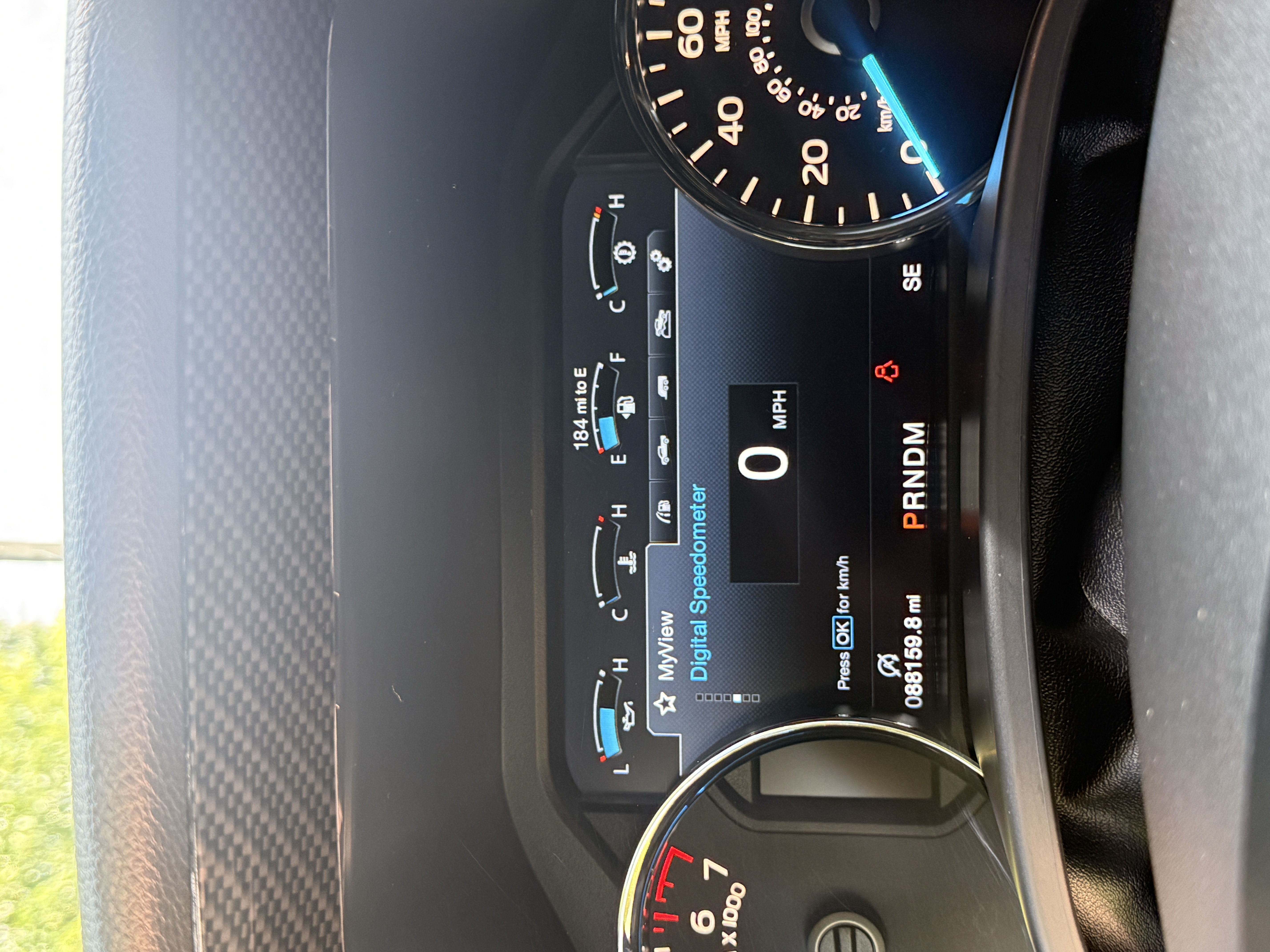 Used 2018 Ford F150 Lariat w/ Equipment Group 502A Luxury AWD/4WD image 15