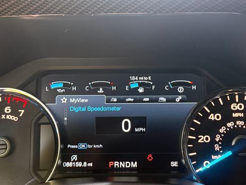 Used 2018 Ford F150 Lariat w/ Equipment Group 502A Luxury AWD/4WD image 15